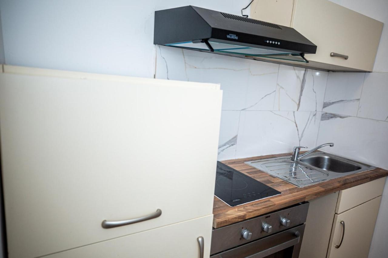 Agreable Chambre Sur Liege Avc Parking Et Wifi Gratuit 외부 사진