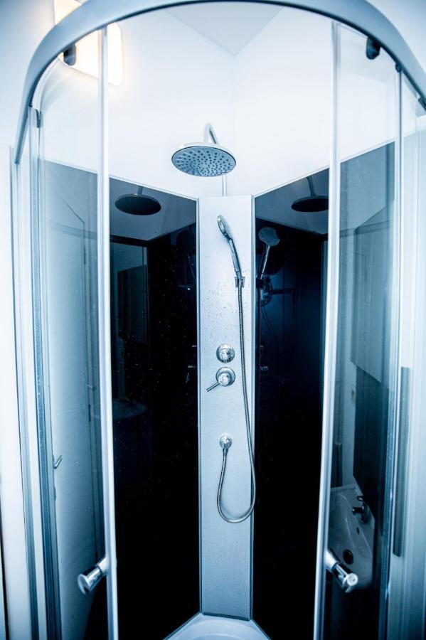 Agreable Chambre Sur Liege Avc Parking Et Wifi Gratuit 외부 사진